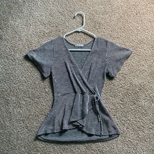 Medium Caution to the Wind plunging V neck top BARELY WORN